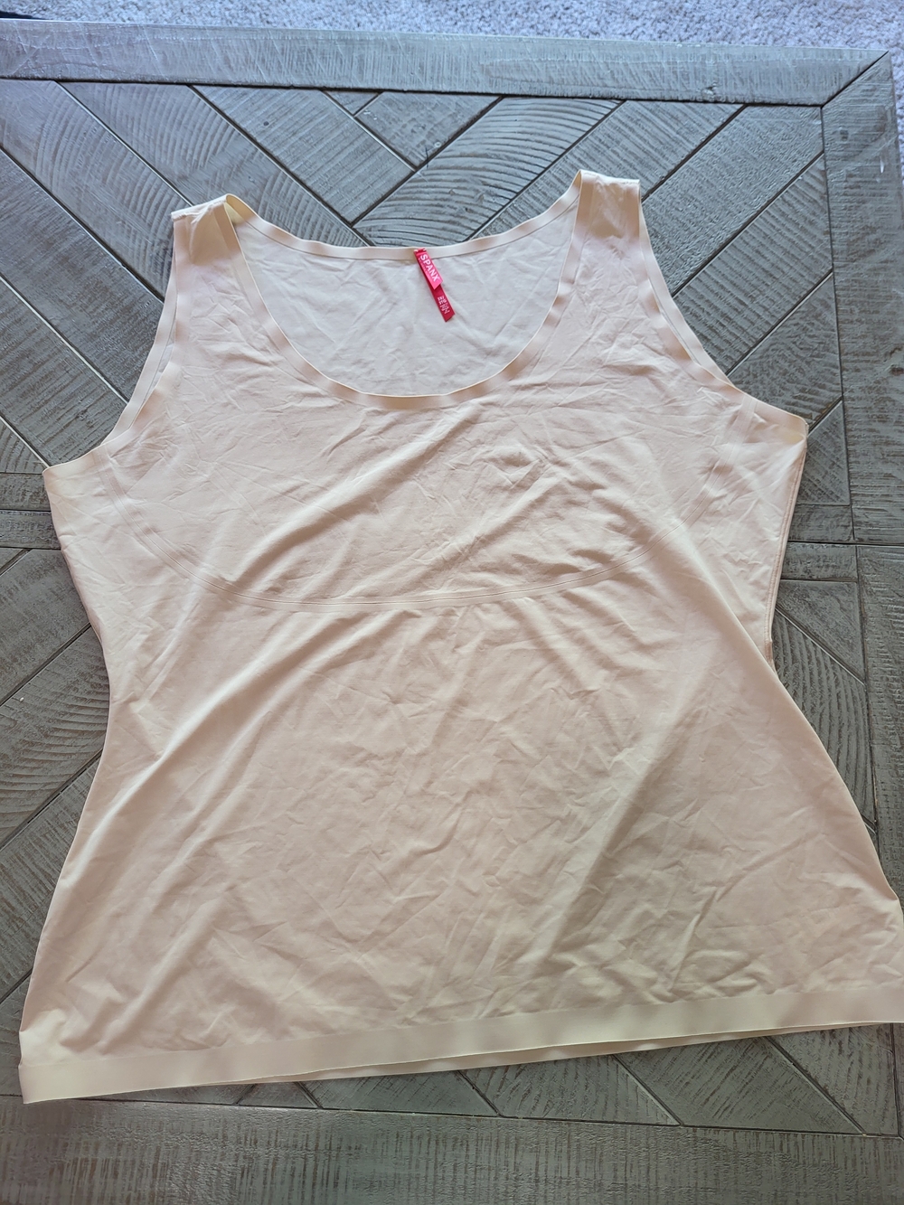 SPANX Nude Light Weight Seamless Shaping Tank